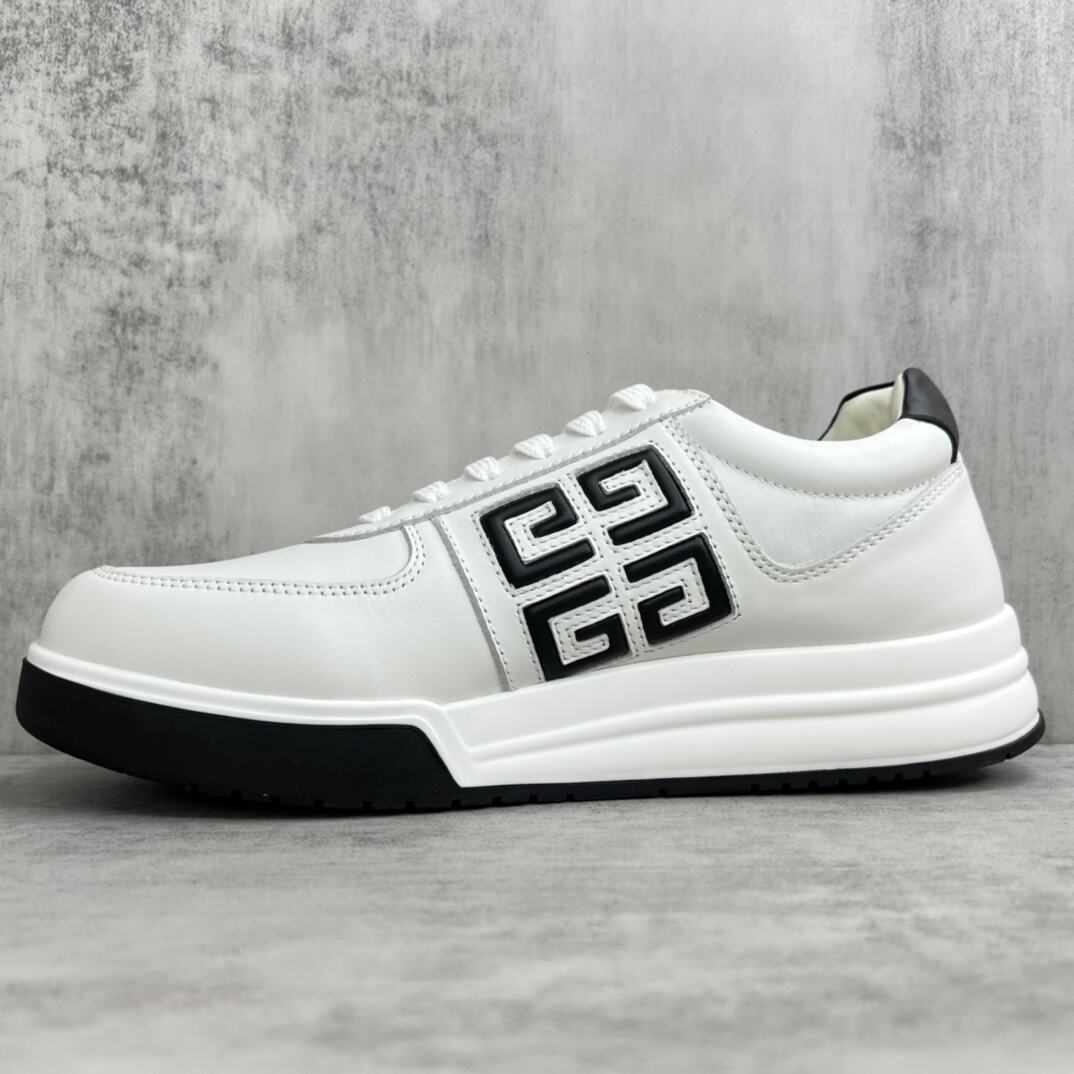 Givenchy Low-Top G4 "White-Black Sole"