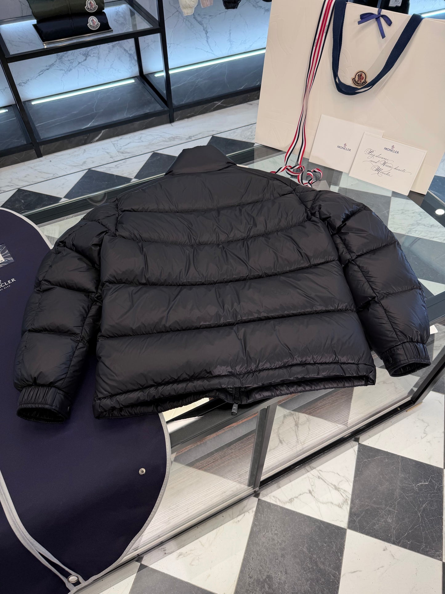 Moncler Levitha Hooded Short Down Jacket "Black"