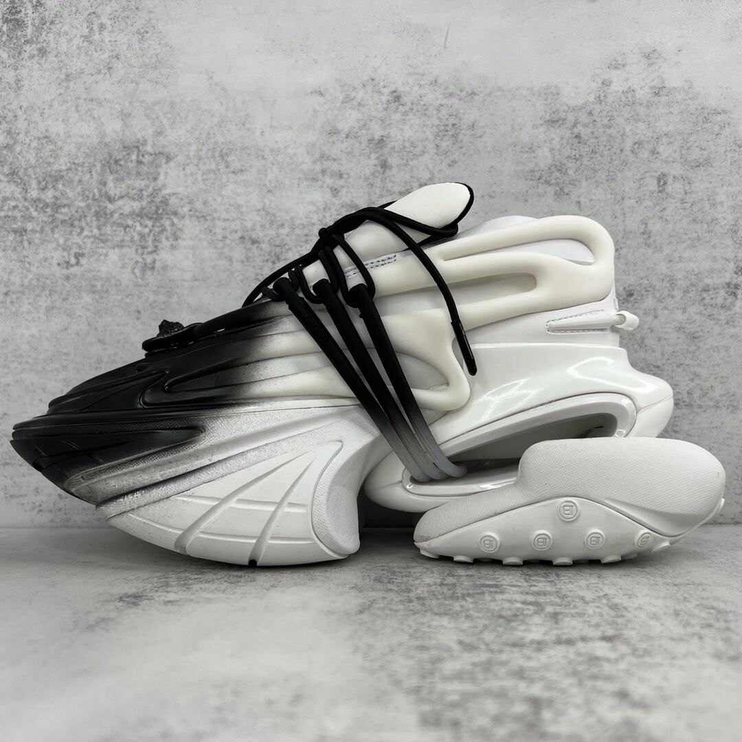 Balmain Unicorn "White-Black Gradient"