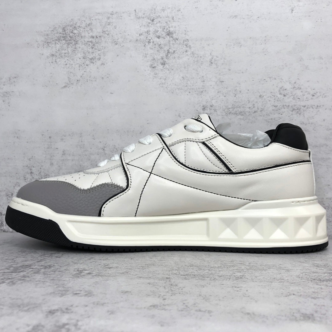 Valentino Garavani One Stud "White-Black-Grey"