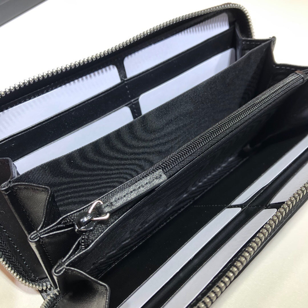 Gucci Textured Leather GG Embossed Long Wallet