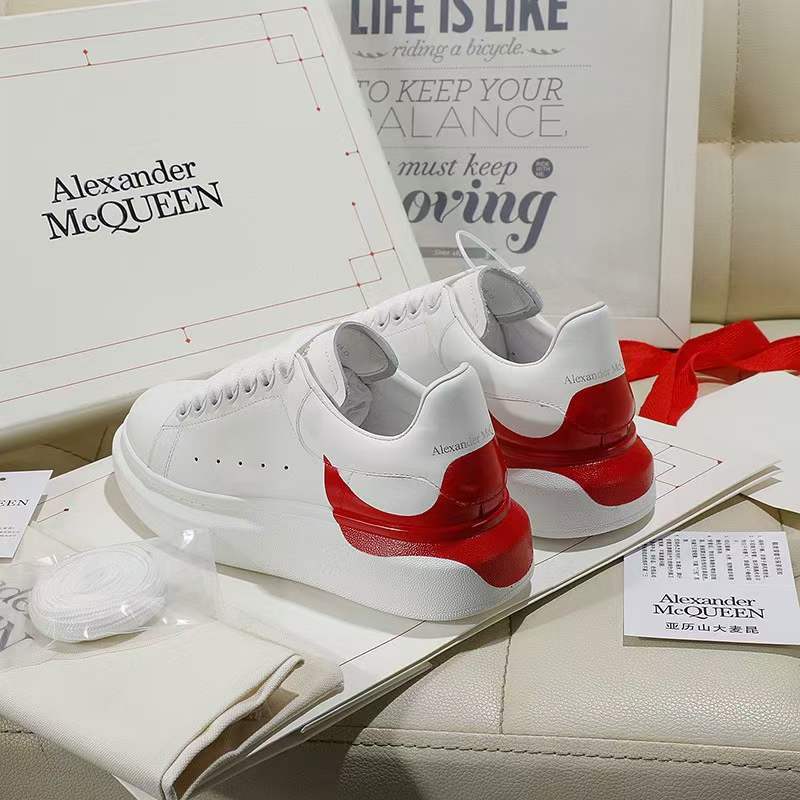 Alexander McQueen Oversized "Drop Heel Counter Print-White-Red"