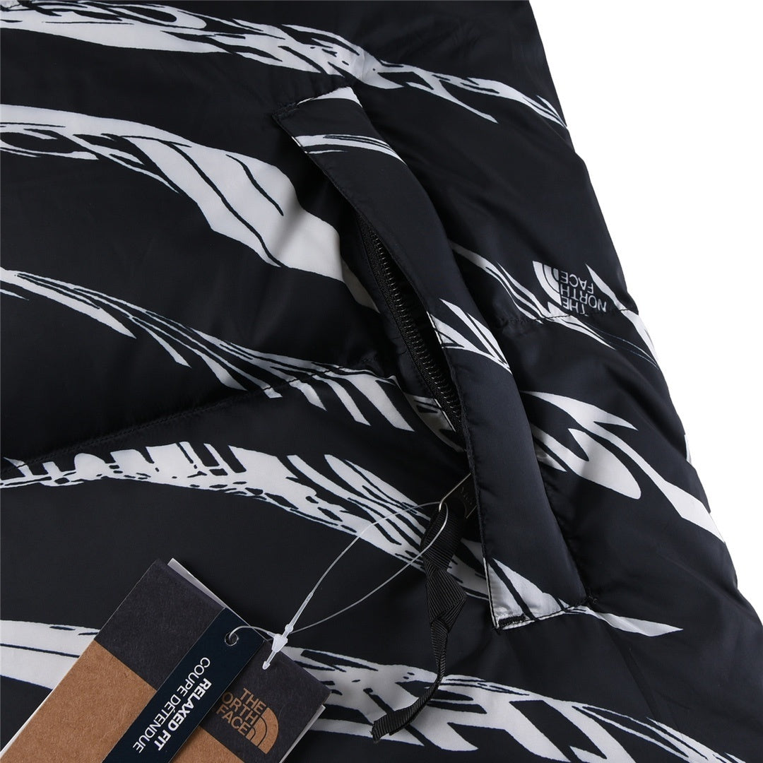 The North Face 700 Down Jacket "Black Zebra"