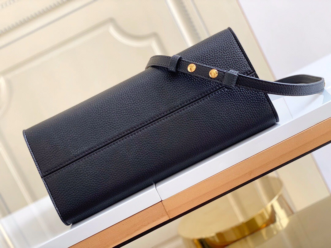 Louis Vuitton Twist One Handle PM