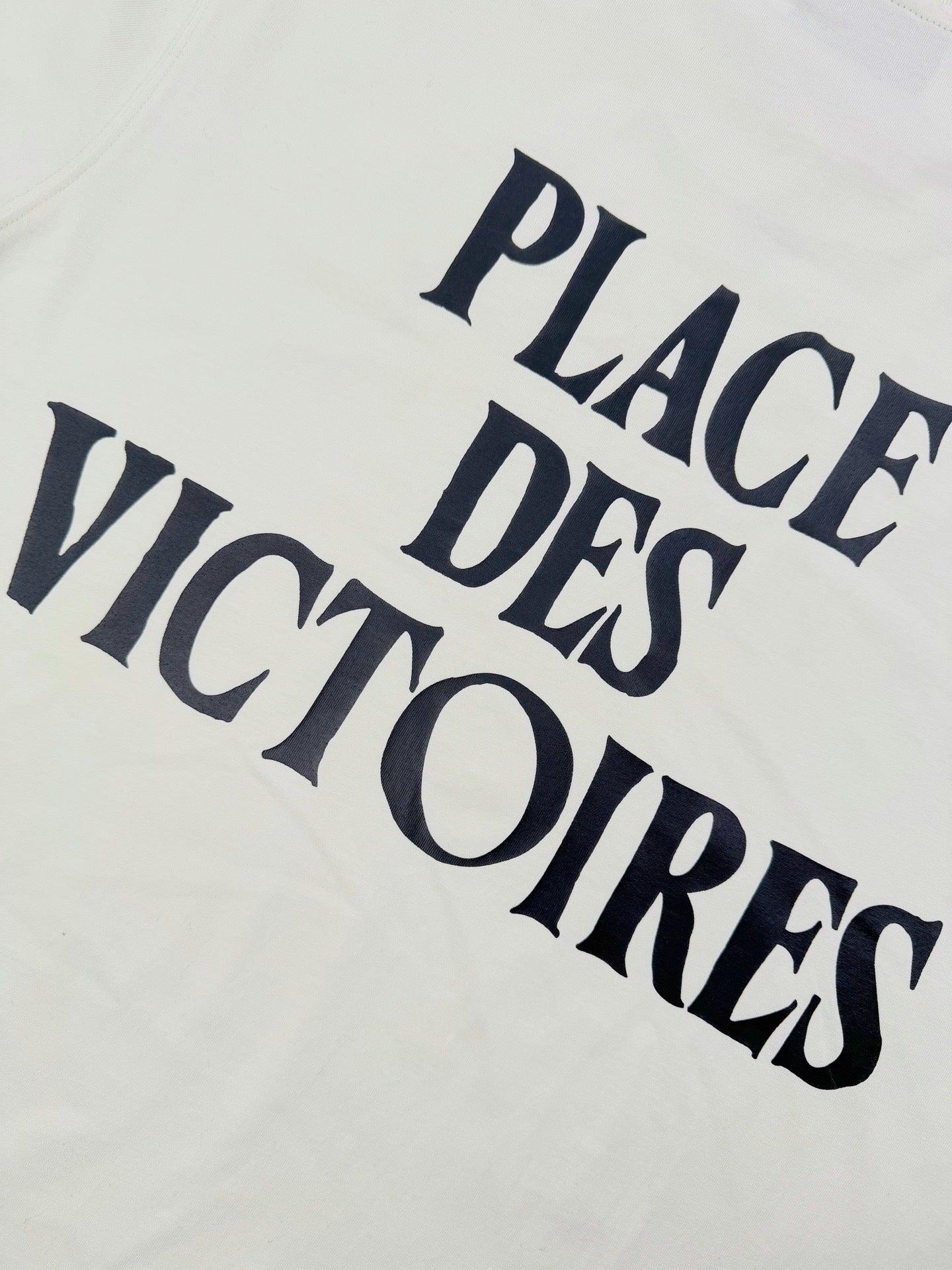 Ami Paris Place Des Victoires T-Shirt "White-Black"