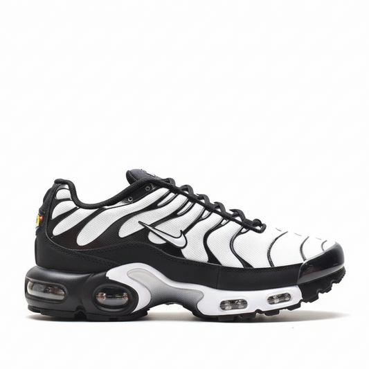 Nike Air VaporMax Plus “White-Black”