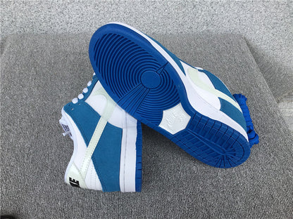 Nike SB Dunk Low "Ishod Wair Blue Spark"