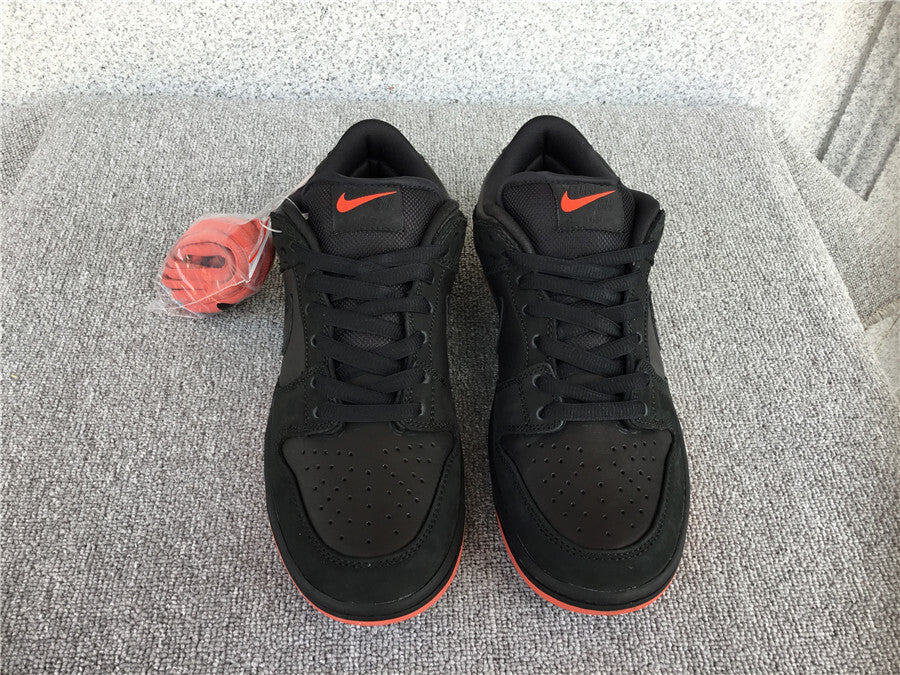 Nike SB Dunk Low TRD QS "Black Pigeon"
