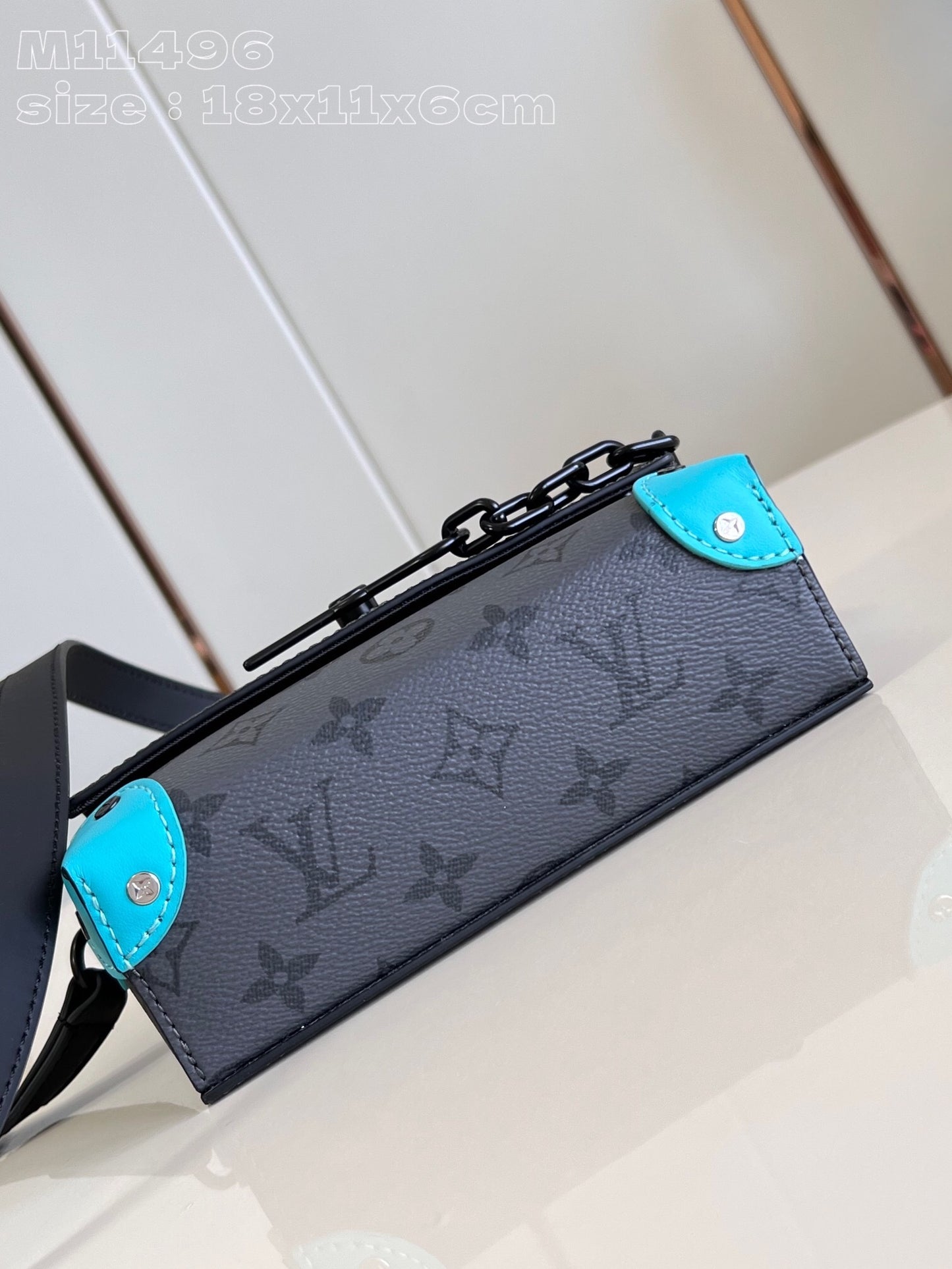 Louis Vuitton Steamer Wearable Wallet