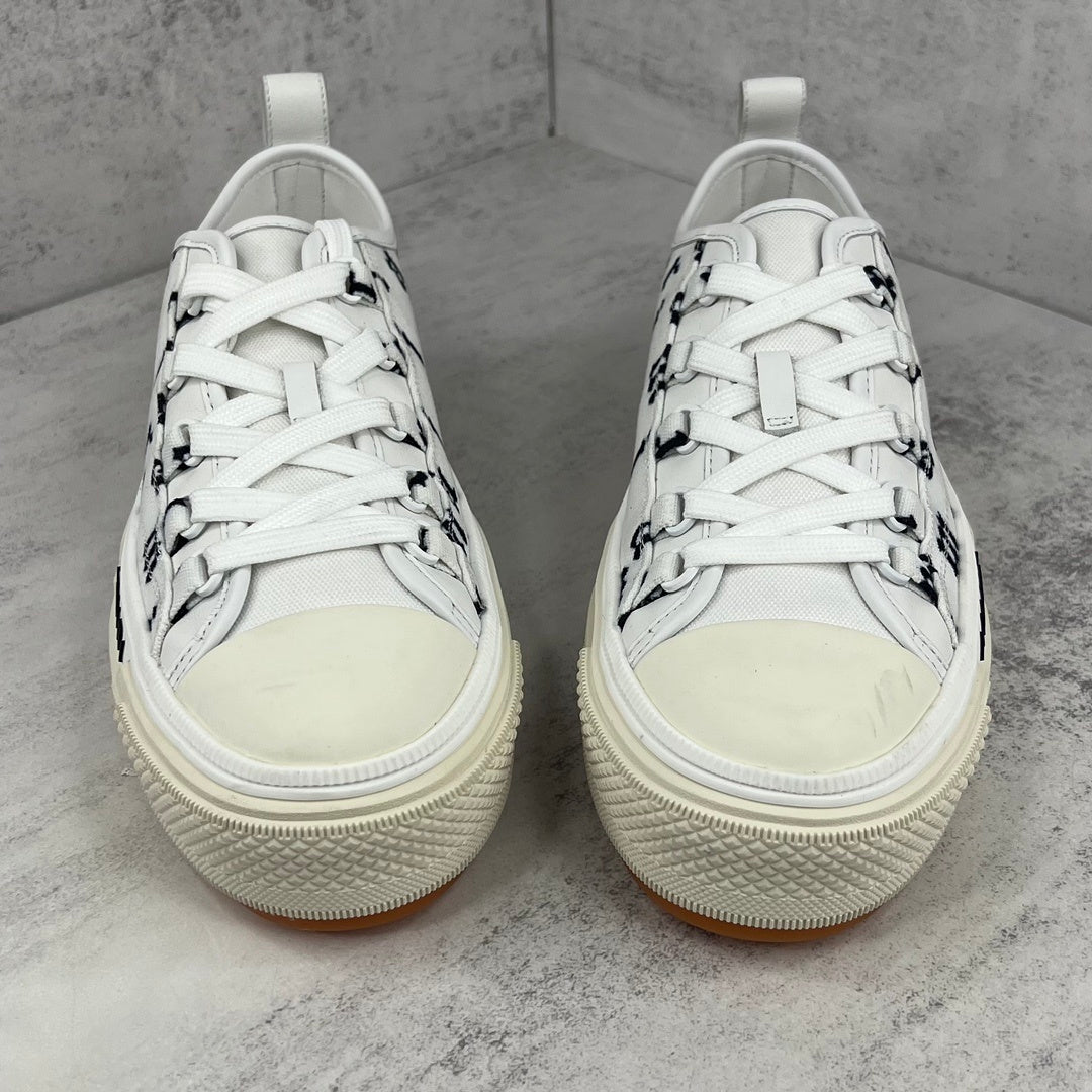Amiri Court Low "White-Black Old English"