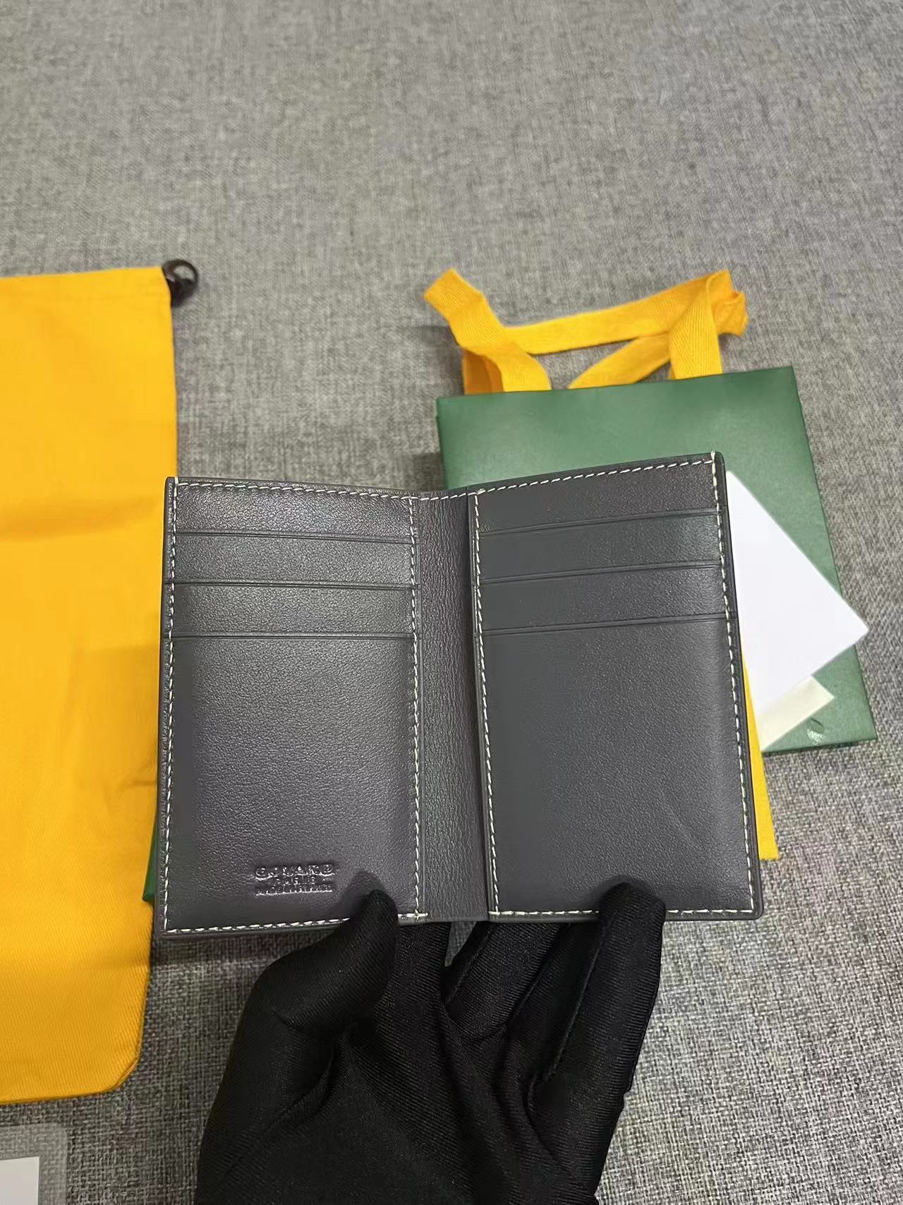 Goyard Saint-Pierre Card Wallet "Grey"