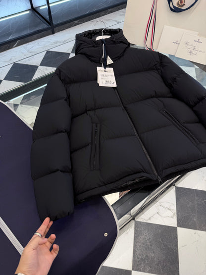 Moncler Meriera Hooded Short Down Jacket "Black"