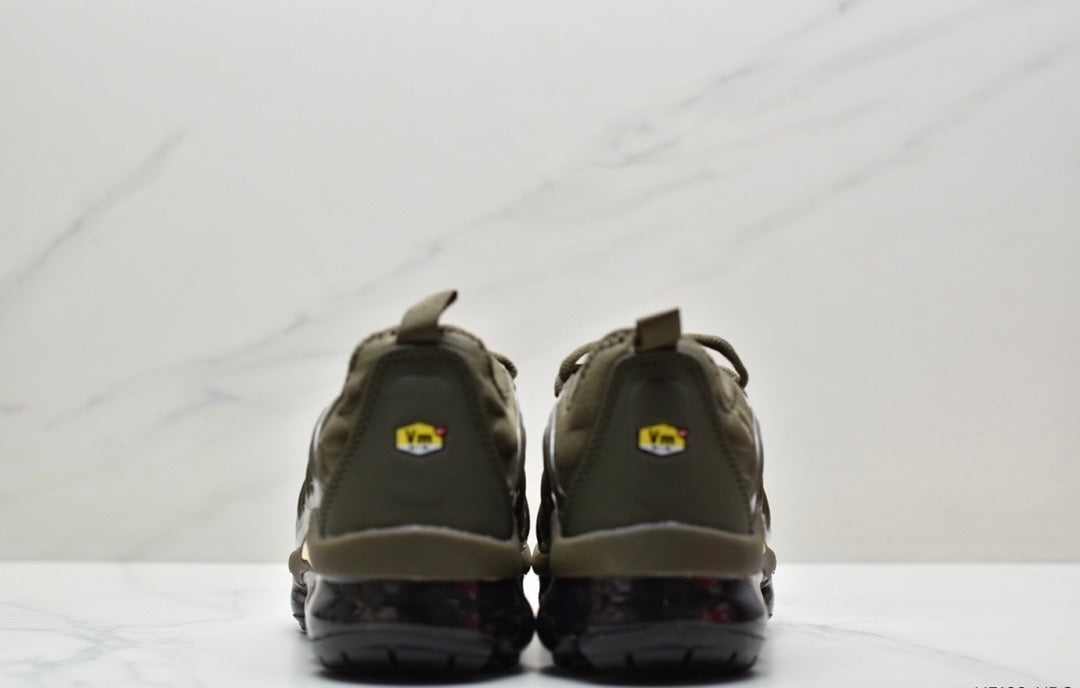 Nike Air VaporMax Plus “Khaki”