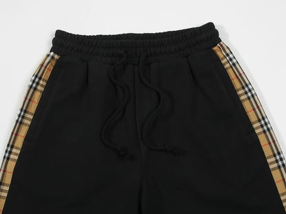 Burberry Check Shorts "Black"