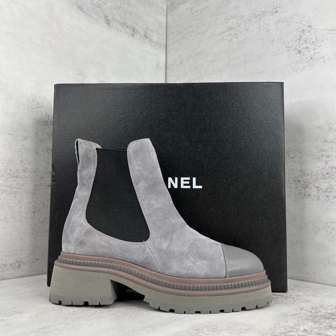 Chanel Chelsea Boots "Grey-Black"