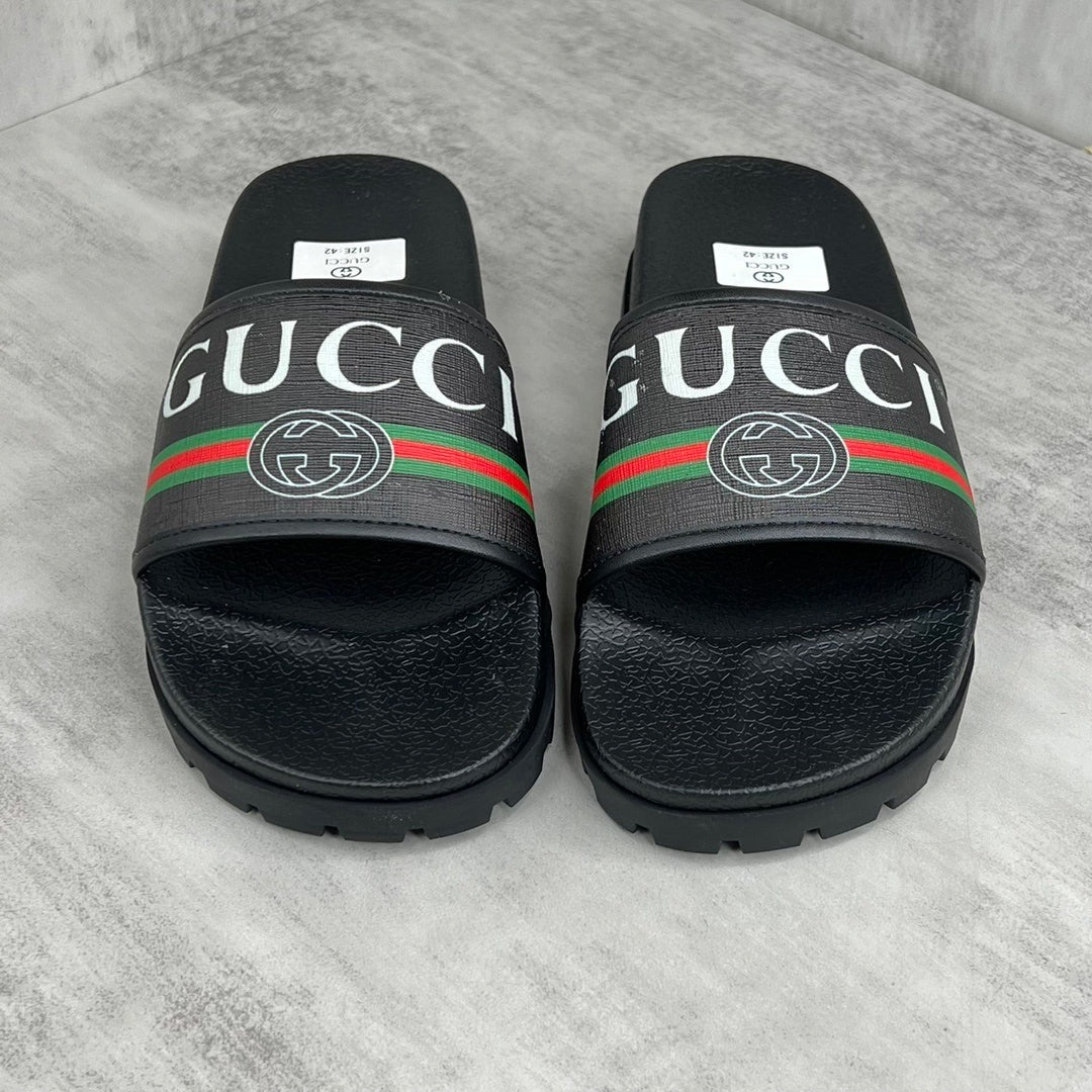 Gucci Slides "Black"