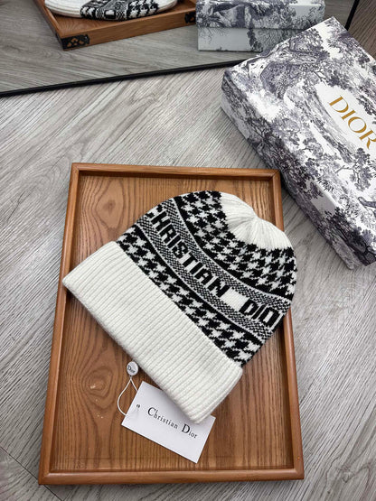 Dior Beanie "White"