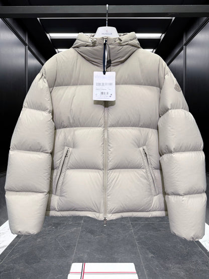 Moncler Meriera Hooded Short Down Jacket "Ice Grey"