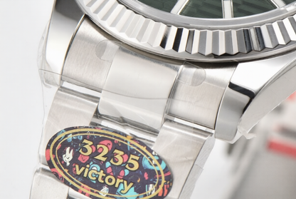 Rolex Date Just 41mm Oyster Bracelet Green Fluted Dial