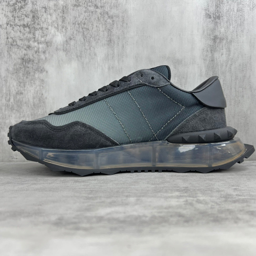 Valentino Garavani Netrunner "Black"
