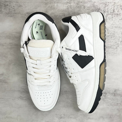 Off-White Out Of Office "White-Black"