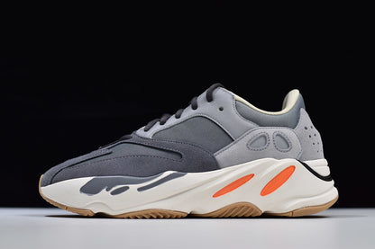 Yeezy 700 "Magnet"