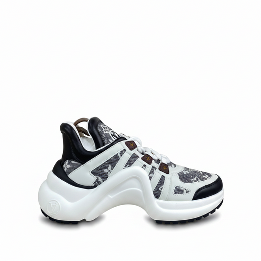 Louis Vuitton Arklight "White-Black Denim"