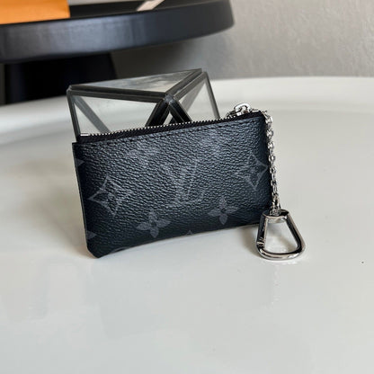 Louis Vuitton Key Pouch "Monogram Eclipse"