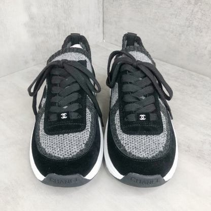 Chanel Interlocking CC "Black-Grey"