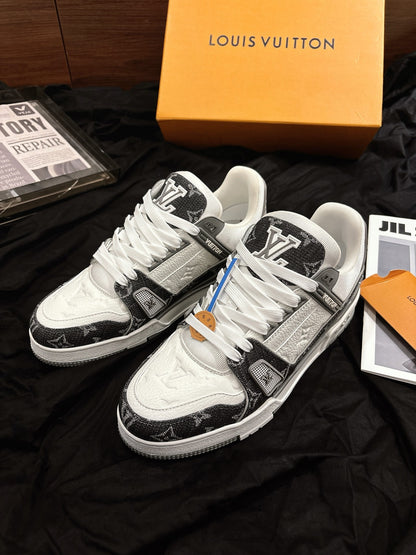 Louis Vuitton LV Trainers "Grey Denim"