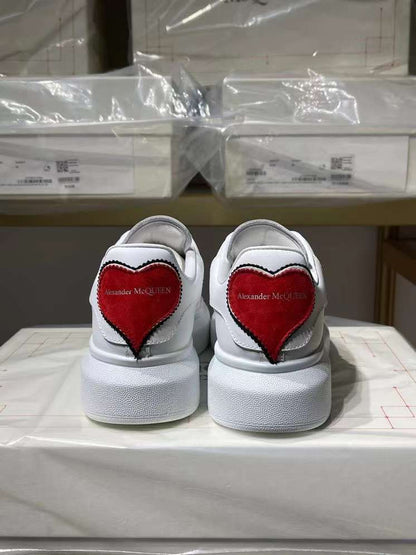 Alexander McQueen Oversized "White-Heart"
