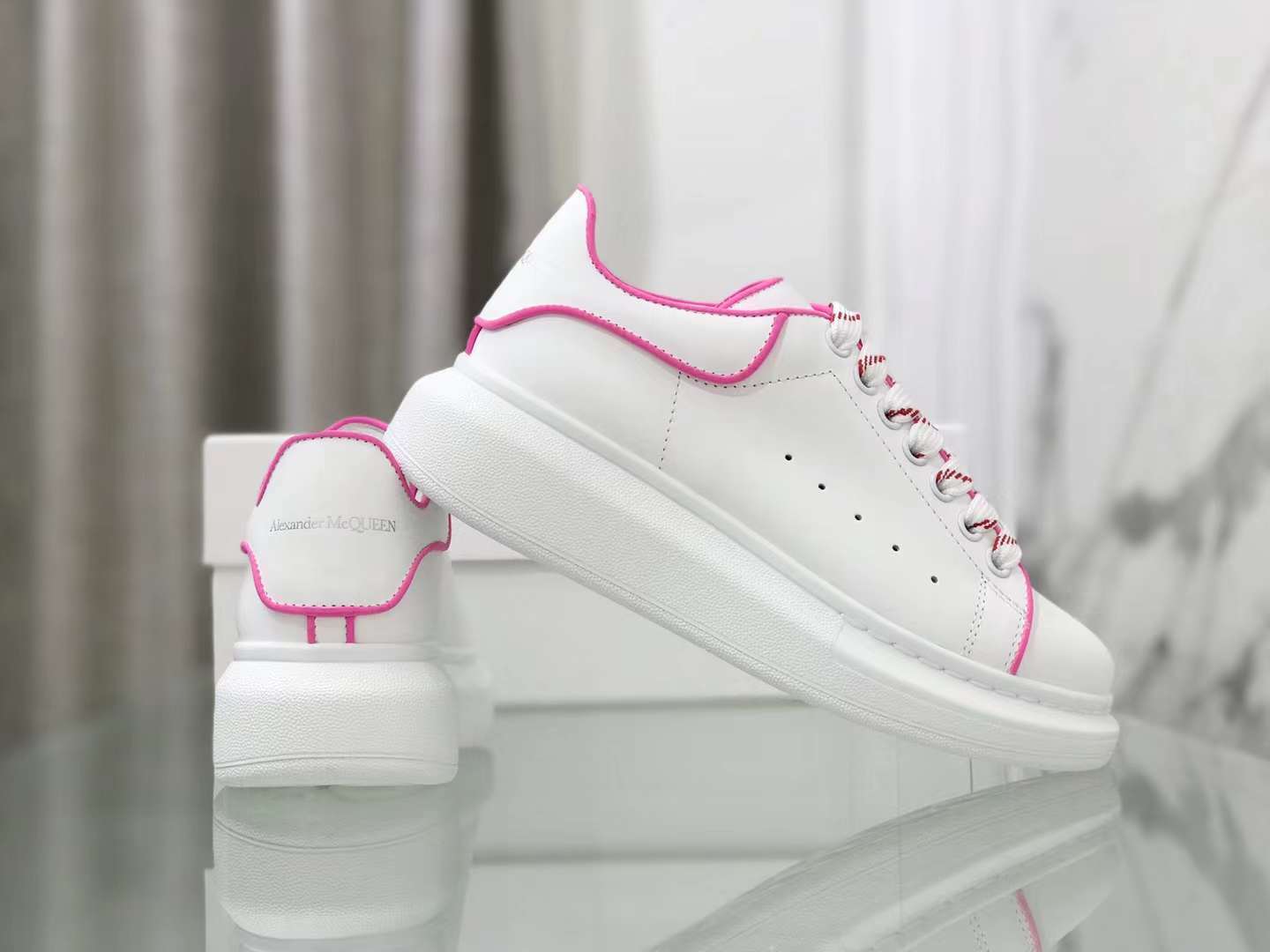 Alexander McQueen Oversized "Fluo Pink Outline"