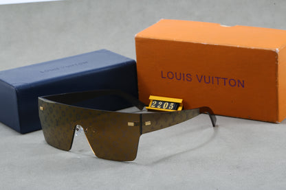 Louis Vuitton LV Superlight Square Sunglasses