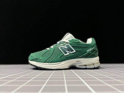 New Balance 1906R “Green-White”