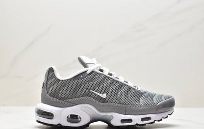 Nike Air VaporMax Plus “Grey-White”