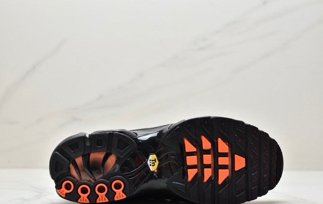 Nike Air VaporMax Plus "Black-White Spider Web"