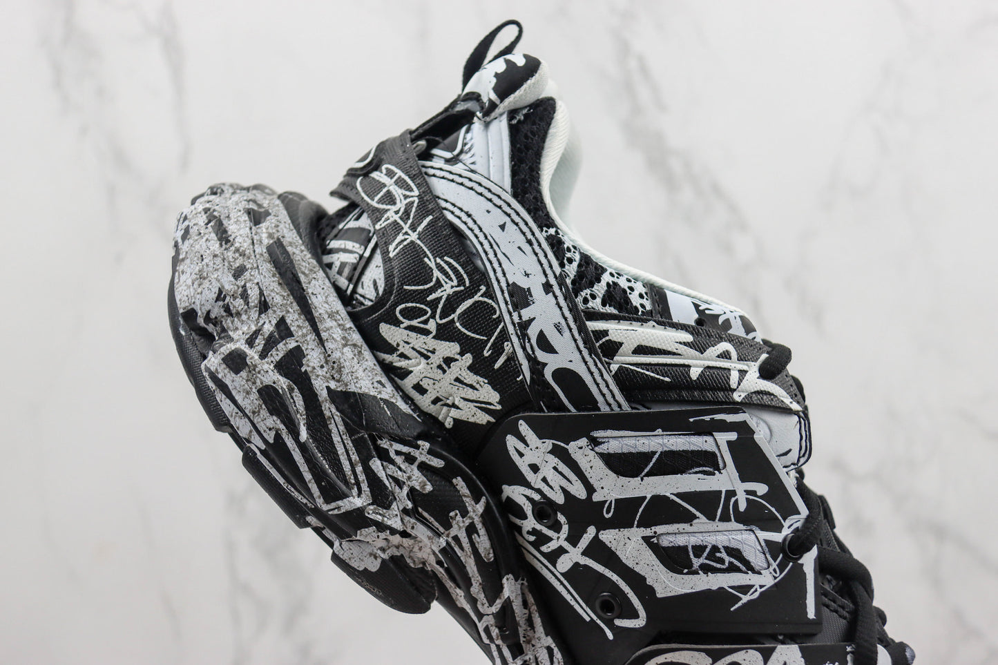 Balenciaga Track "Black-White-Graffiti"
