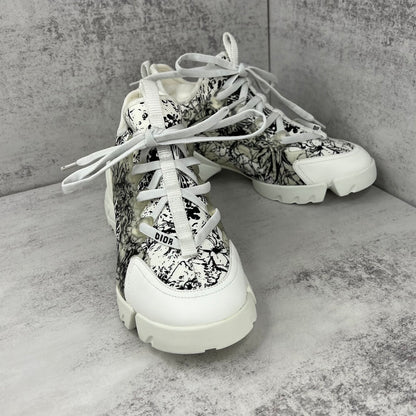 Dior D-Connect "White-Black"