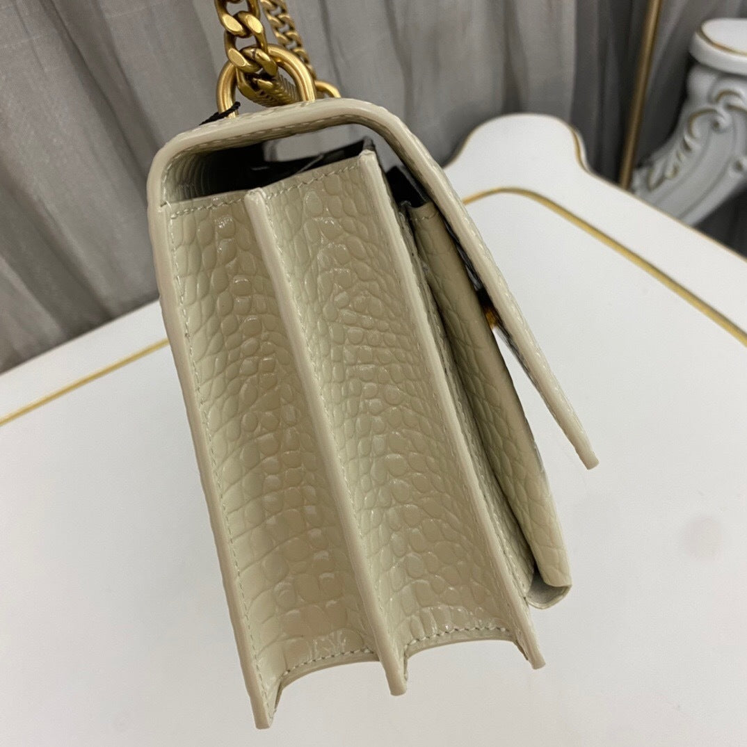 Saint Laurent Sunset Medium in Crocodile-Embossed Leather