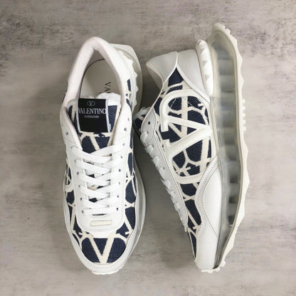 Valentino Garavani Netrunner "Black-White Monogram"