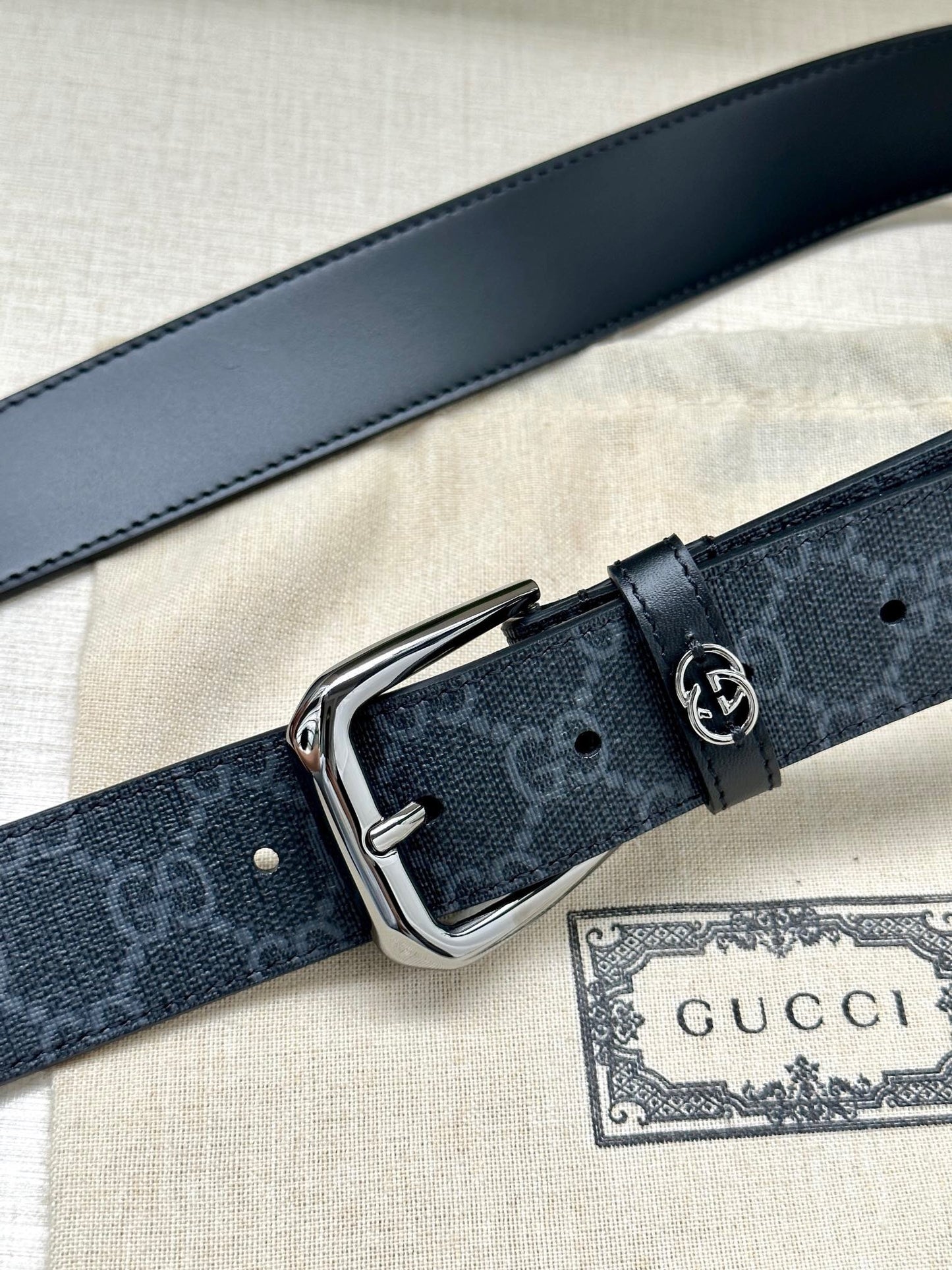 Gucci Belt with Interlocking G Detail "Black"