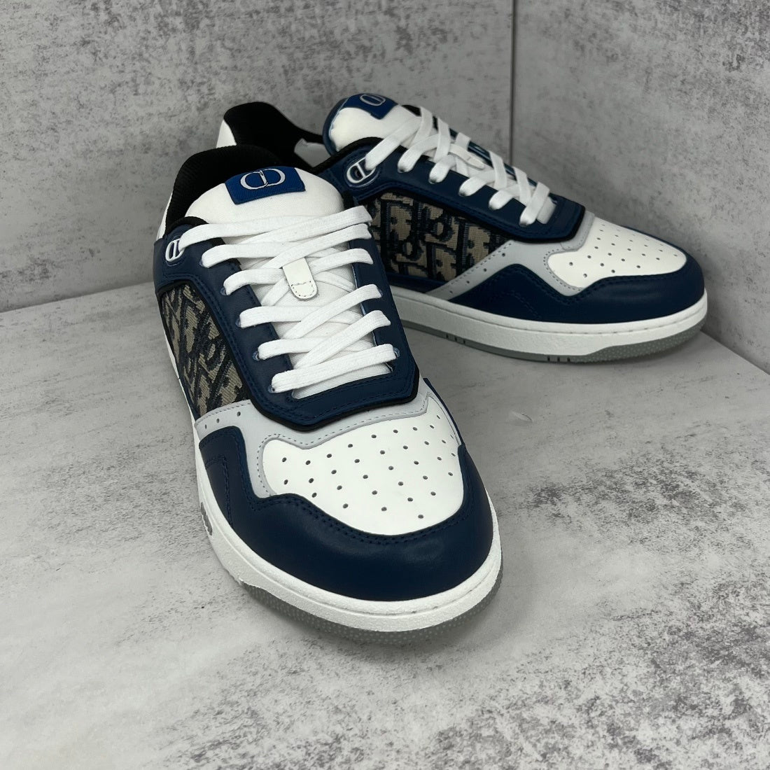 Dior B27 Low "Blue-White-Beige"