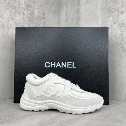 Chanel 22A "White-Grey"