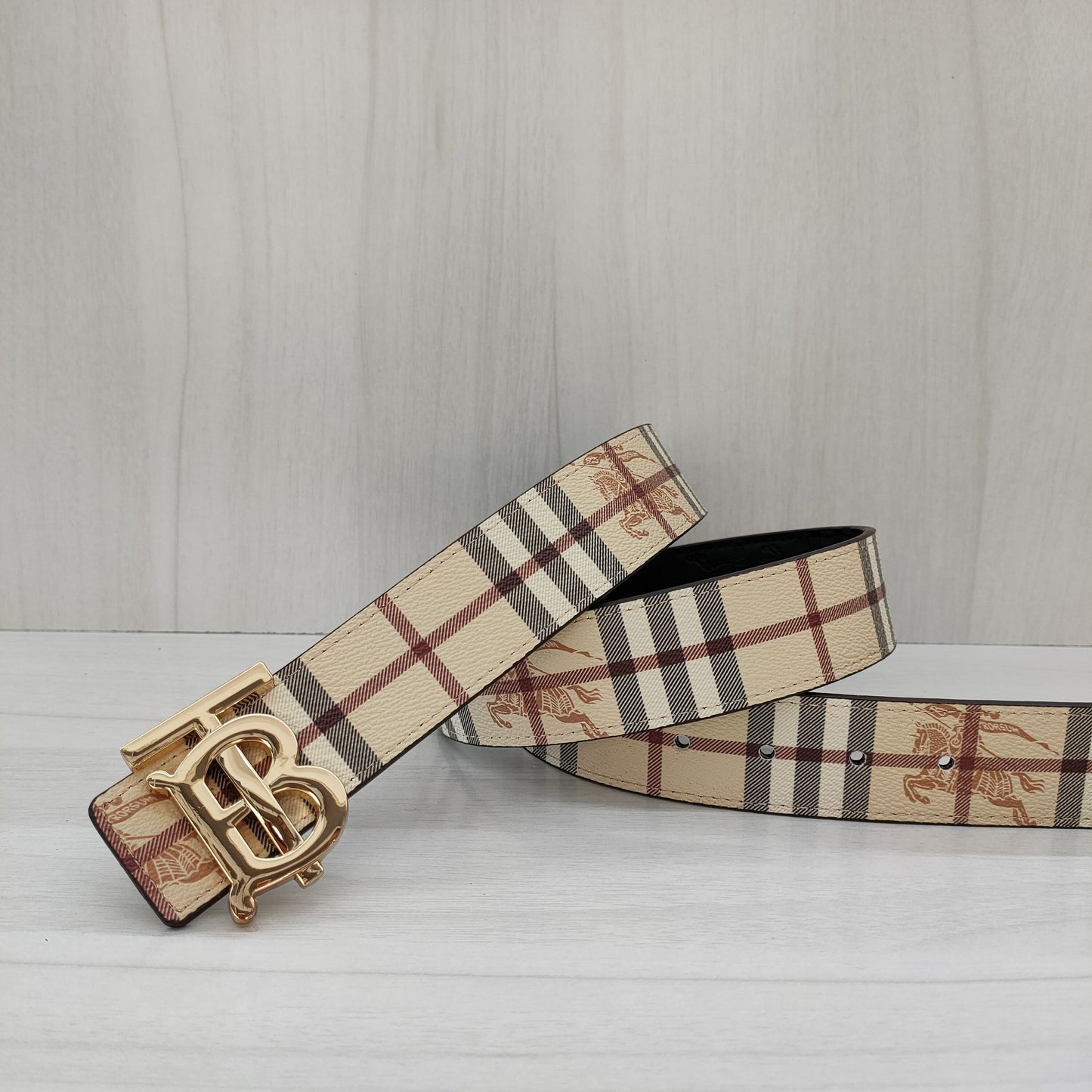 Burberry Leather Belt "Beige-Gold"