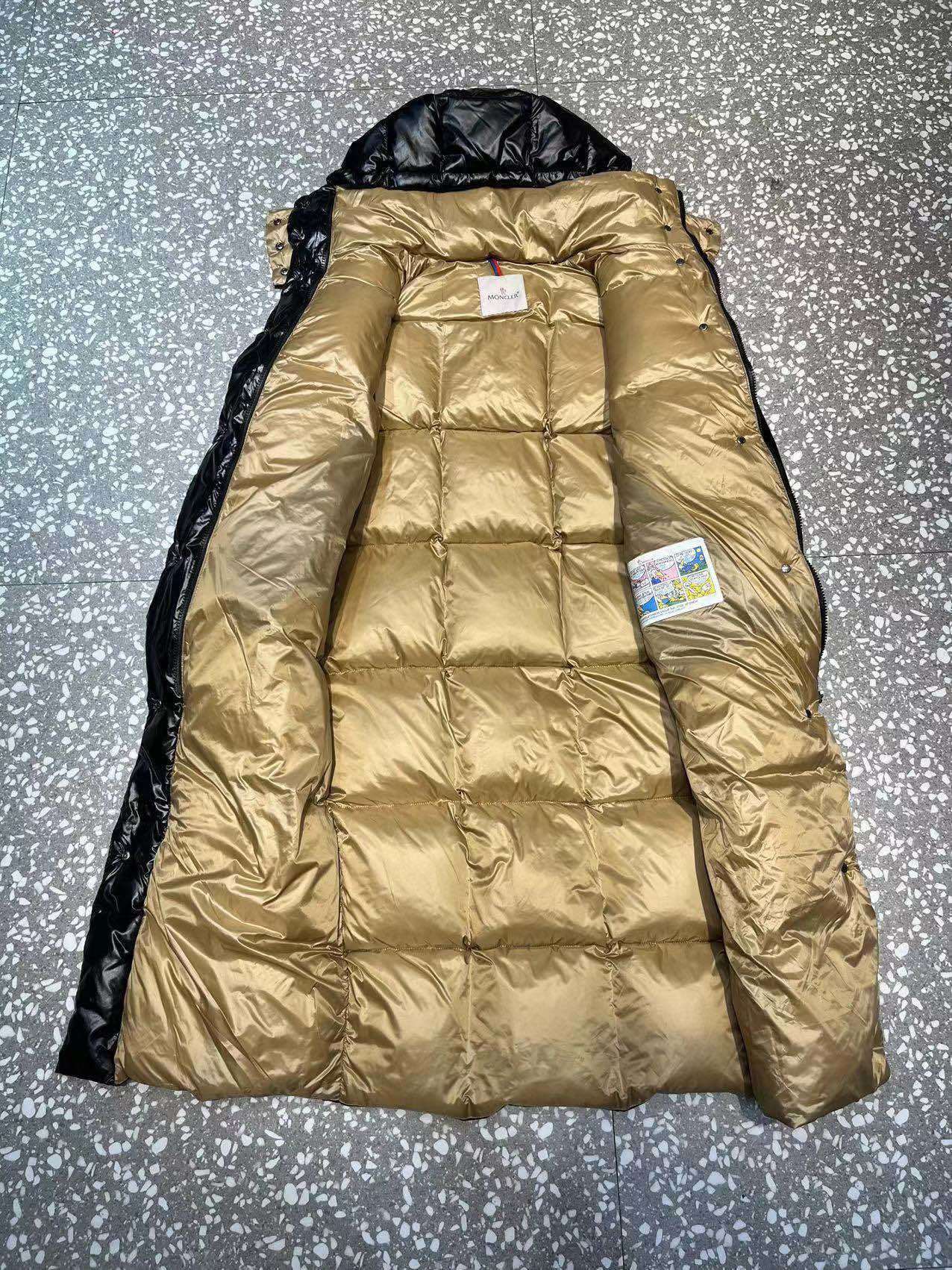 Moncler Parnaiba Down Coat Jacket "Black"