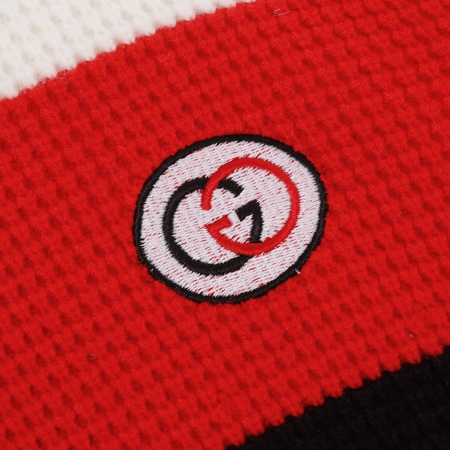 Gucci Zip-Up Sweater "White-Red-Black"