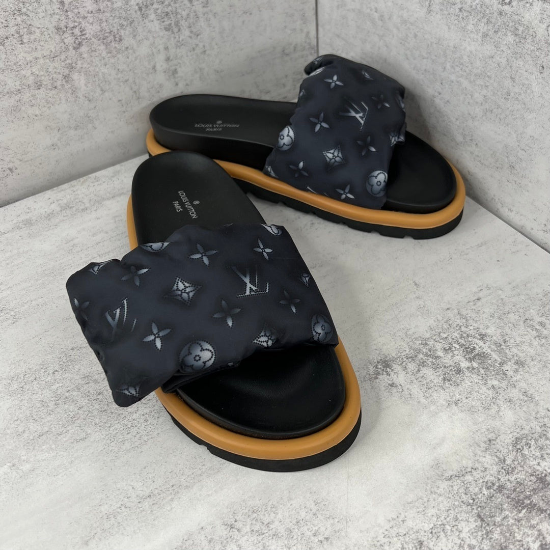 Louis Vuitton Slides "Black-Brown"
