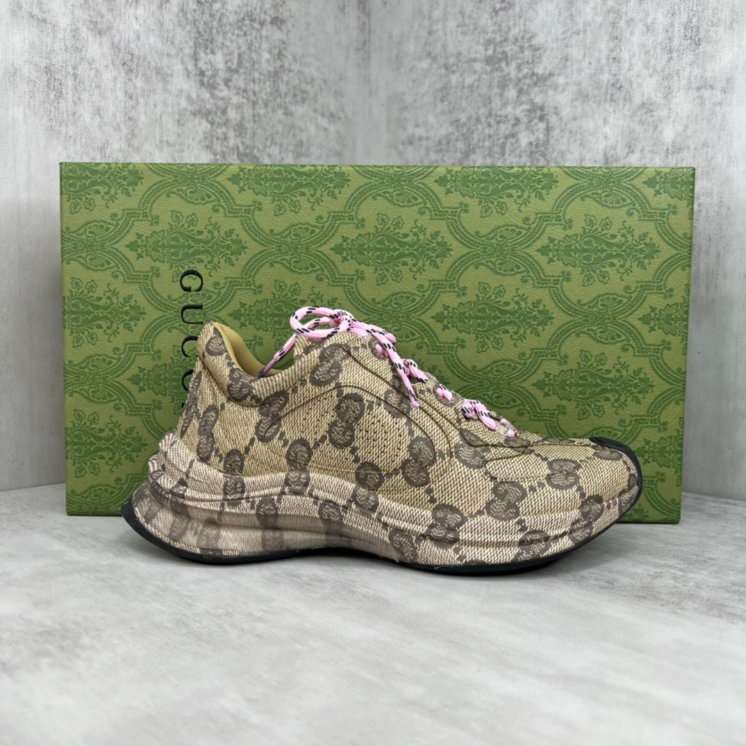 Gucci Run "Beige-Black Monogram"