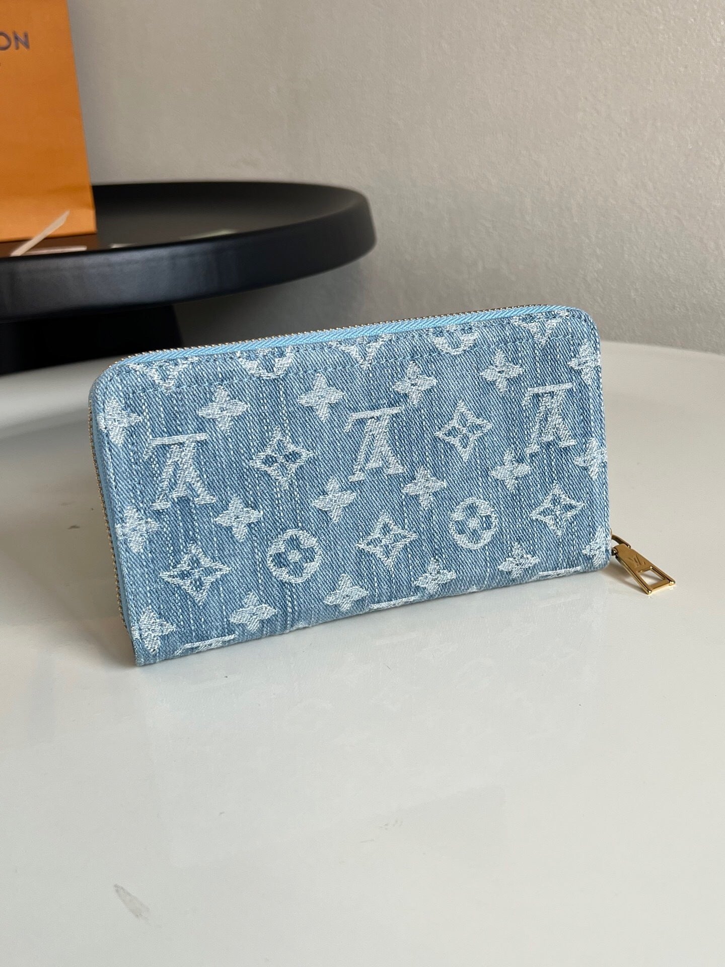 Louis Vuitton Zippy Wallet "Monogram Light Blue Denim"