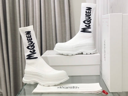 Alexander McQueen Tread Slick Boot "Ribbed White"